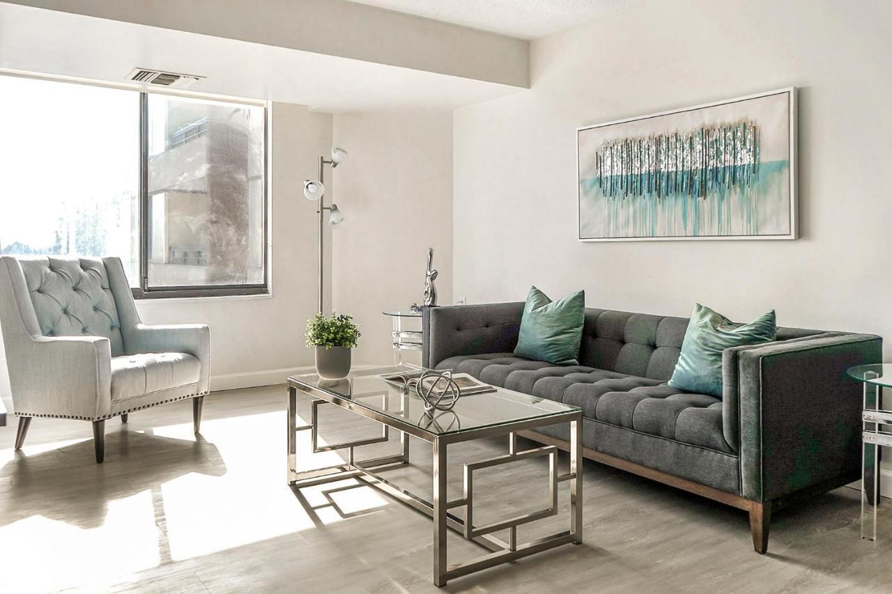Short Term Rentals At The Park At Trowbridge Senior Community Southfield Bagian luar foto